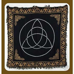Triquetra Altar Cloth – Mystical Moons